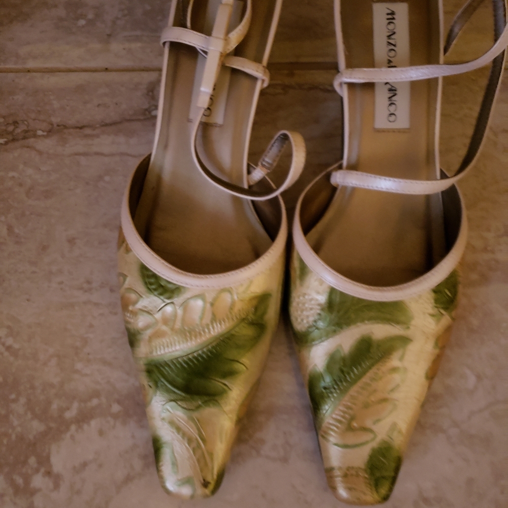 Multicolor heel w/ purse combo